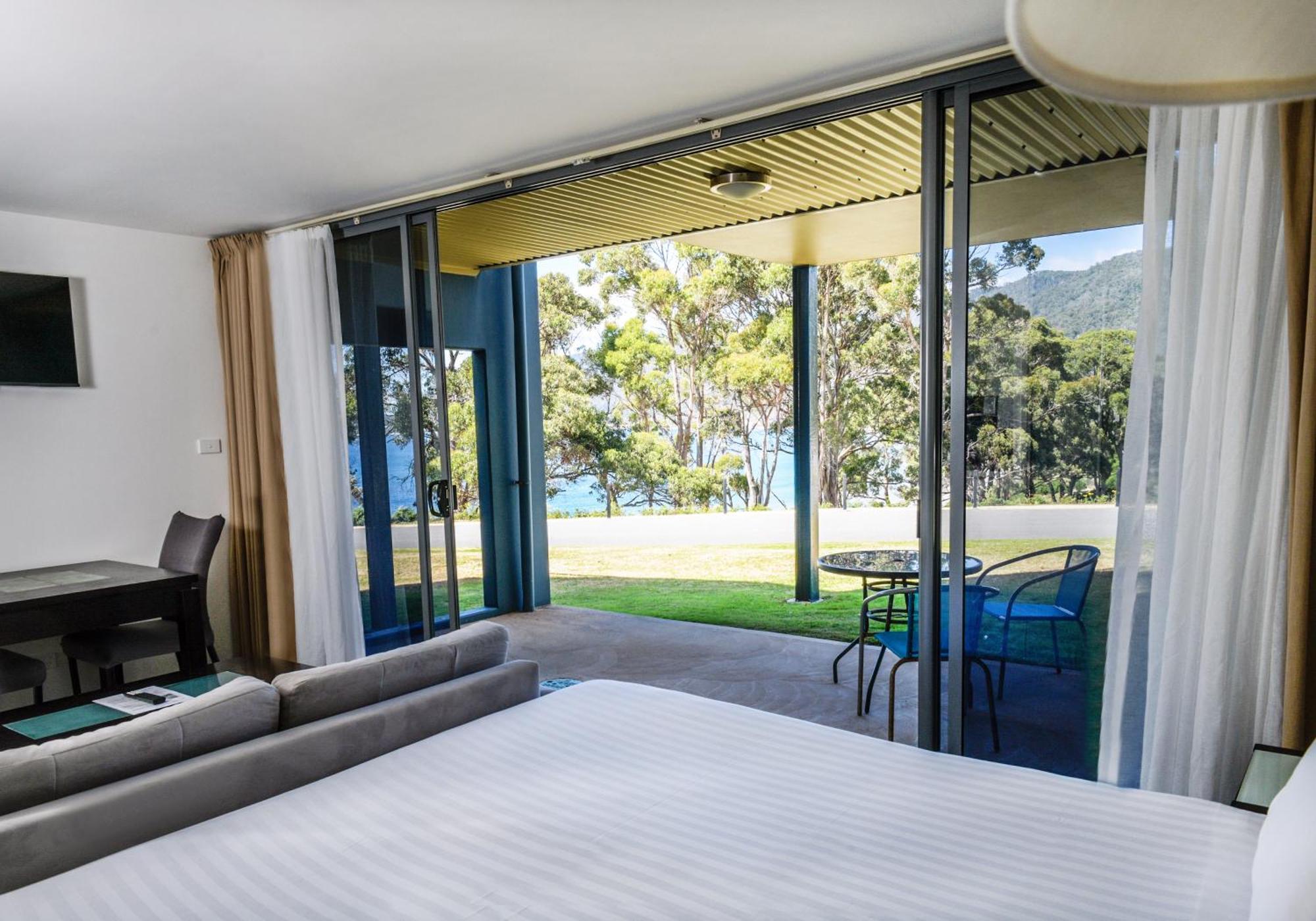 Lufra Beachside Hotel Eaglehawk Neck Bagian luar foto