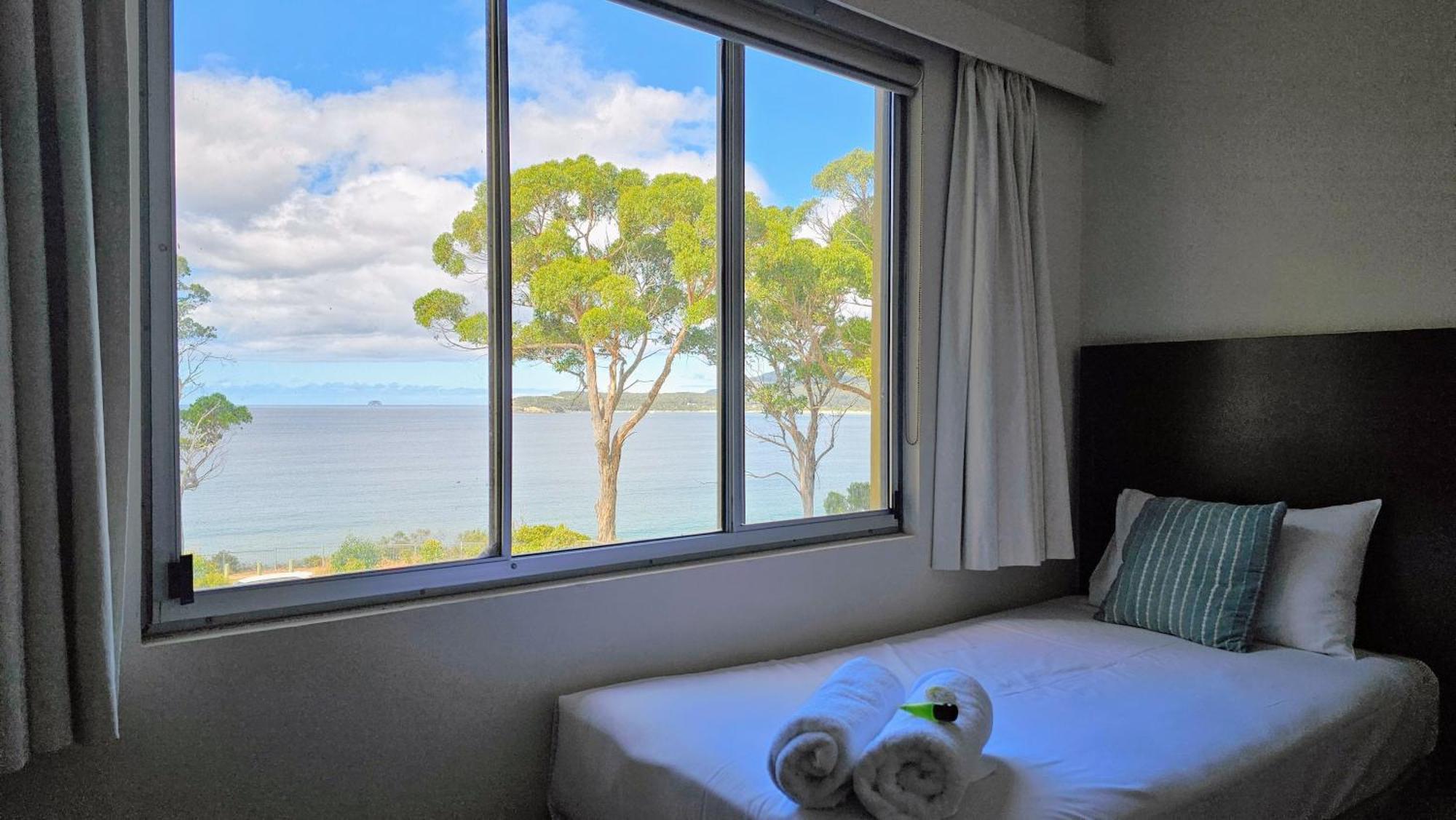 Lufra Beachside Hotel Eaglehawk Neck Ruang foto